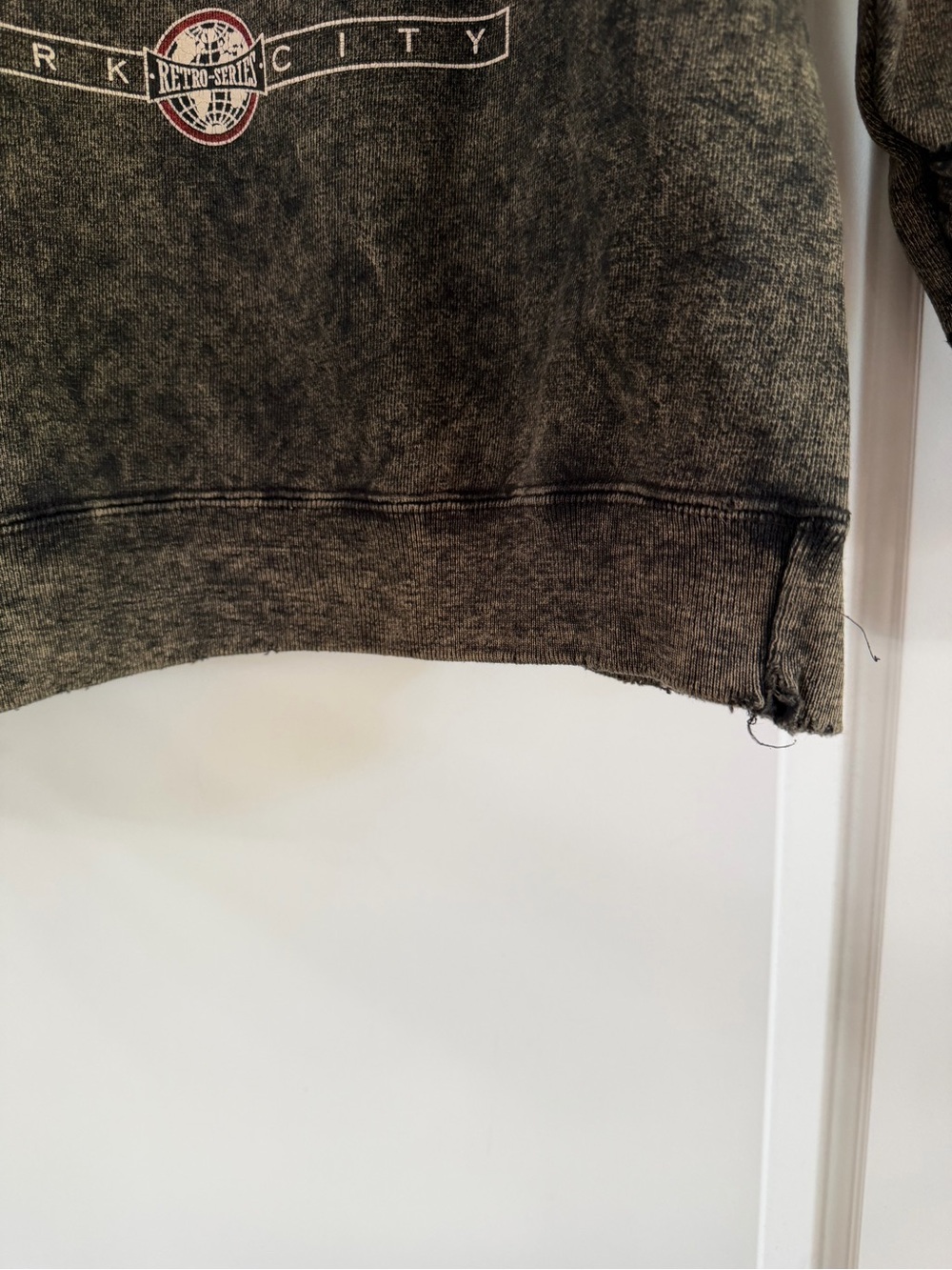Vintage Tattered Ski Force Park City Sweatshirt - S - Picture 4 of 7
